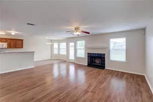 16712 Hamilton Point Cir, Manor, TX 78653 - Photo 3