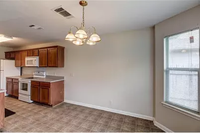 16712 Hamilton Point Circle, Manor, TX 78653 - Photo 7