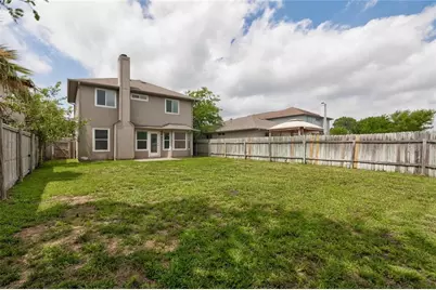 16712 Hamilton Point Circle, Manor, TX 78653 - Photo 37