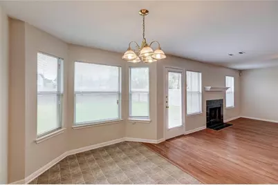 16712 Hamilton Point Circle, Manor, TX 78653 - Photo 9