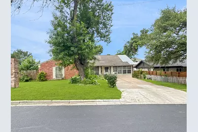5205 Stone Gate Drive, Austin, TX 78721 - Photo 1