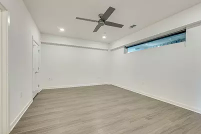 4361 S Congress Avenue #401, Austin, TX 78745 - Photo 15