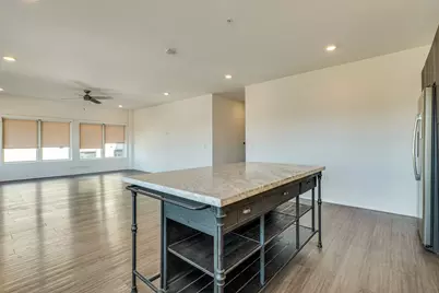 4361 S Congress Avenue #401, Austin, TX 78745 - Photo 9