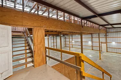 3706 Us-290 E, Paige, TX 78659 - Photo 17