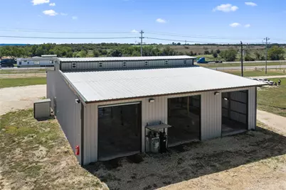 3706 Us-290 E, Paige, TX 78659 - Photo 5