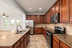 209 Siltstone Way, Liberty Hill, TX 78642 - Photo 5