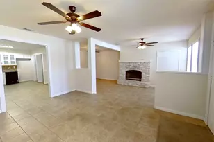 205 E 2nd St, Georgetown, TX 78626 - Photo 5