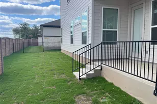 122 Revere Dr, Kyle, TX 78640 - Photo 17