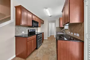 316 Lidell St, Hutto, TX 78634 - Photo 9