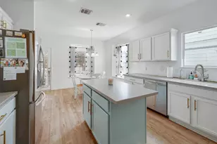 211 N Lynnwood Trail, Cedar Park, TX 78613 - Photo 13