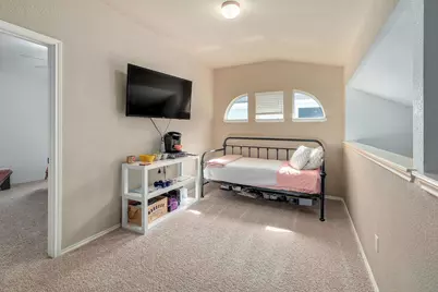 211 N Lynnwood Trail, Cedar Park, TX 78613 - Photo 19