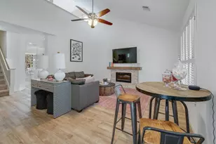 211 N Lynnwood Trail, Cedar Park, TX 78613 - Photo 3