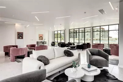 800 Embassy Drive #421, Austin, TX 78702 - Photo 15