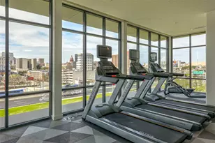 800 Embassy Dr, Austin, TX 78702 - Photo 13