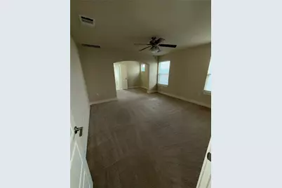 2825 Stock Drive, Austin, TX 78741 - Photo 11