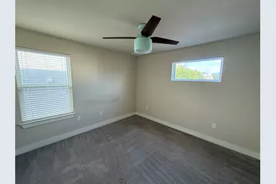2825 Stock Drive, Austin, TX 78741 - Photo 9