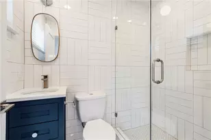 1021 E 45th St, Austin, TX 78751 - Photo 19