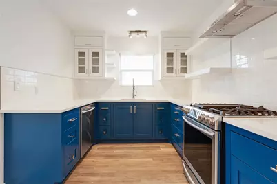 1021 E 45th Street, Austin, TX 78751 - Photo 11