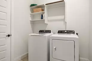 209 Rainier Dr, Kyle, TX 78640 - Photo 17