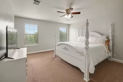 335 Mistletoe Lane, Kyle, TX 78640 - Photo 17