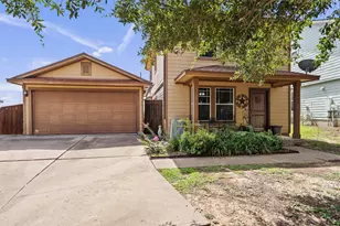 18408 Great Valley Dr, Manor, TX 78653 - Photo 3