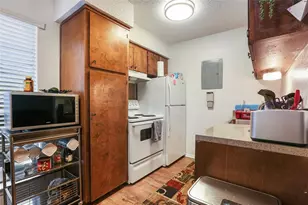 2803 Hemphill Park, Austin, TX 78705 - Photo 9