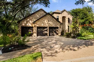 12104 Estrada Ct, Austin, TX 78732 - Photo 3