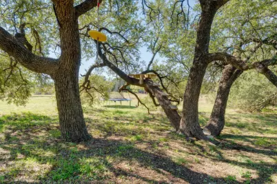 140 Bear Branch Road, Purmela, TX 76566 - Photo 25
