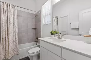 128 Lockhart Dr, Liberty Hill, TX 78642 - Photo 19