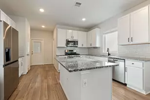 302 Timber Brook Dr, Hutto, TX 78634 - Photo 5