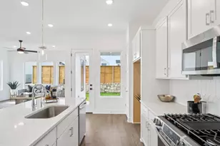 1407 Sweet Bark St, Austin, TX 78745 - Photo 9