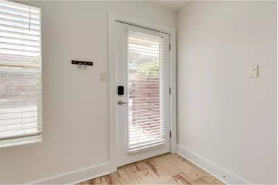 1101 Grove Boulevard #102, Austin, TX 78741 - Photo 17