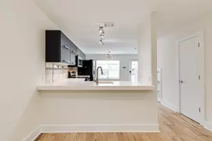 1101 Grove Blvd, Austin, TX 78741 - Photo 9