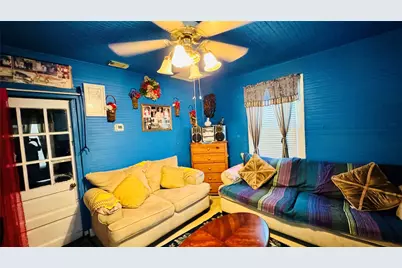 1604 S Pine Street, Georgetown, TX 78626 - Photo 3