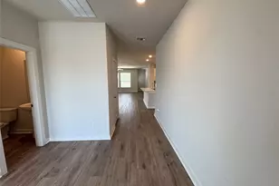 112 Corn Ln, Hutto, TX 78634 - Photo 3