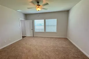 112 Corn Ln, Hutto, TX 78634 - Photo 15