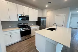 112 Corn Ln, Hutto, TX 78634 - Photo 7