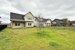 424 Stagecoach Trail, San Marcos, TX 78666 - Photo 3