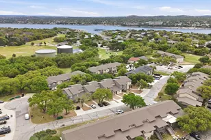 512 Palmer Dr, Point Venture, TX 78645 - Photo 9