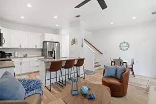 512 Palmer Dr, Point Venture, TX 78645 - Photo 3