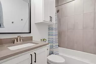 512 Palmer Dr, Point Venture, TX 78645 - Photo 13