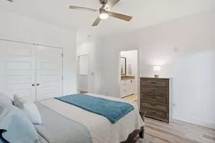 512 Palmer Dr, Lago Vista, TX 78645 - Photo 17