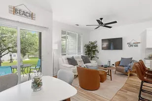 512 Palmer Dr, Lago Vista, TX 78645 - Photo 7