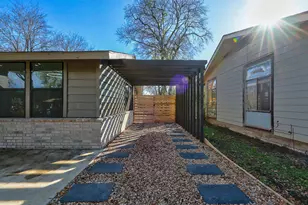 1513 Cloverleaf Dr, Austin, TX 78723 - Photo 3