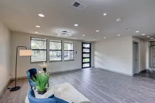 1513 Cloverleaf Dr, Austin, TX 78723 - Photo 17