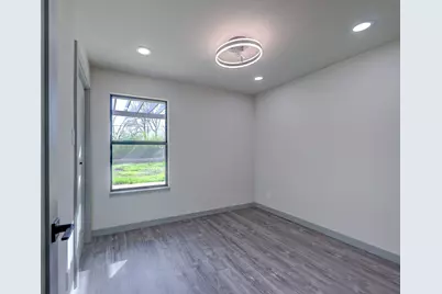 1513 Cloverleaf Drive, Austin, TX 78723 - Photo 25