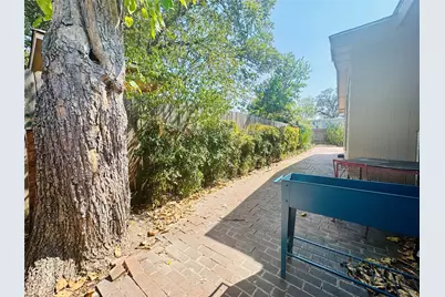 3809 S 1st Street, Austin, TX 78704 - Photo 17