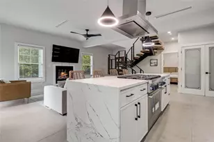 1111 W Annie St, Austin, TX 78704 - Photo 9