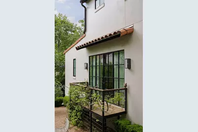 1602 Alta Vista Avenue, Austin, TX 78704 - Photo 33