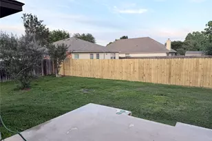 18709 Caisteal Castle Path, Pflugerville, TX 78660 - Photo 5